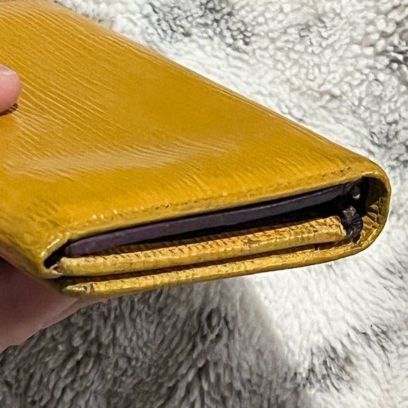 Louis Vuitton EPI Yellow bi-folder Women's wallet - Picture 3 of 14
